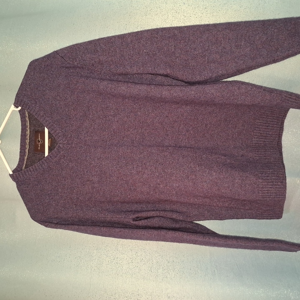 Like New Men's Purple Sweater By Black And Brown 1826‎